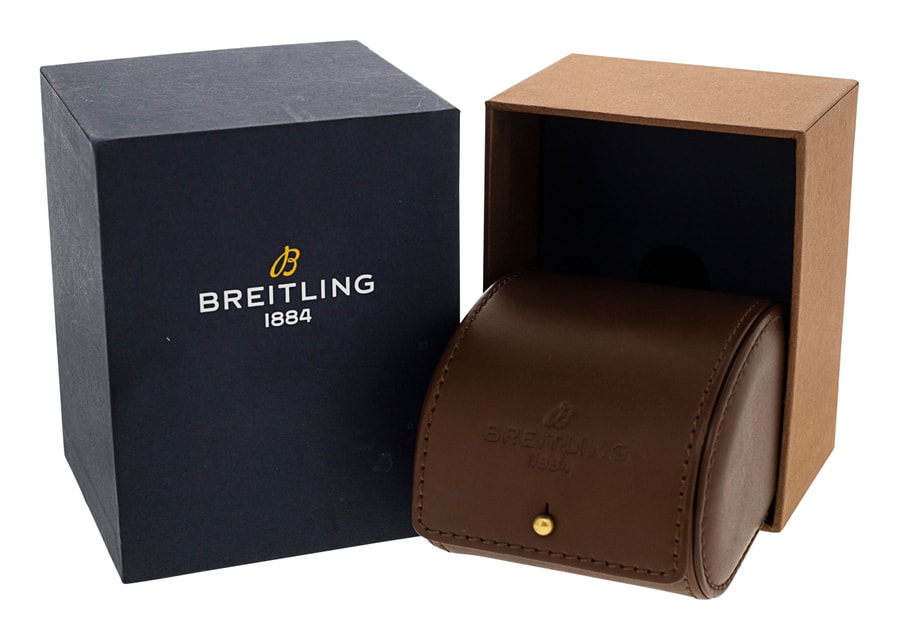 Breitling Super Avenger II A13371 Image 4